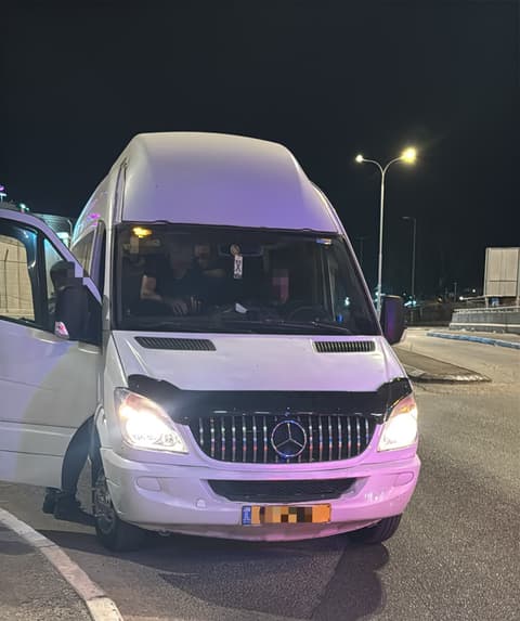 תופעה שלא נגמרת: מעצר עשרה שוהים בלתי חוקיים ונהג הסעות במרחב עוטף ירושלים