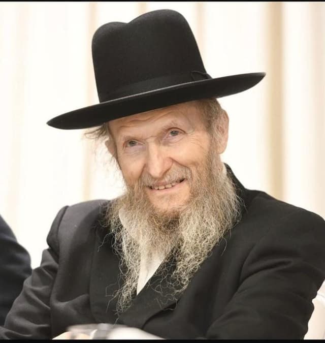 שבע מילים נדירות: הפתק המסעיר של מרן המשגיח בעיצומם של 40 ימי השתיקה