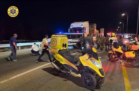 תאונה קטלנית סמוך לעיר החרדית; רוכב אופנוע כבן 20 נהרג בהתנגשות עם רכב