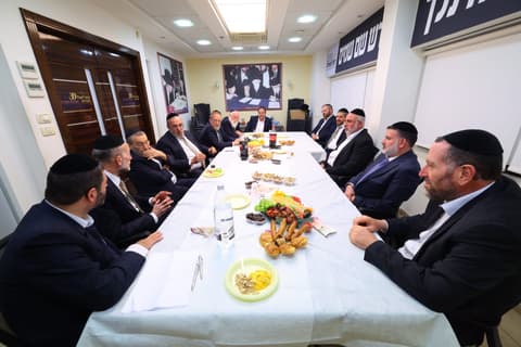 דגל התורה נערכת לבחירות: ישיבת התנעה בהשתתפות המועמדים החדשים