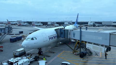 בתפוסה מלאה: טיסת הבכורה של ישראייר מניו יורק נחתה בישראל