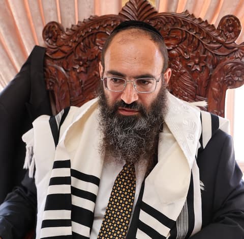 הרב יצחק לוי ז"ל נפטר בגיל 53, בעוד שבועיים חתונת היתומה