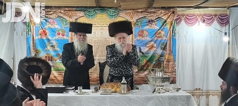 וּשְׂמַחְתֶּם לִפְנֵי ה' • ירח האיתנים בחצה"ק בוטושאן