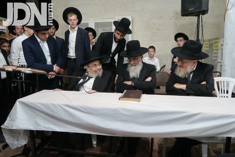 ירח האיתנים במחיצת ראש ישיבת גרודנא הגר"מ שמידע