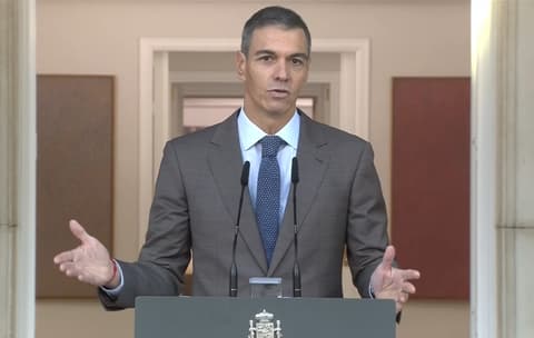 ראש ממשלת ספרד סאנצ'ס הכריז על בחירות מוקדמות בתוך חודשיים