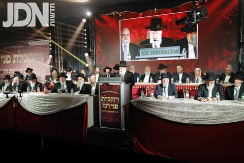 במעמד הרב הראשי לישראל: מאות רבנים ואלפי משתתפים ב'הקבלת פני רבו' של ארגון רבני דרך ארץ