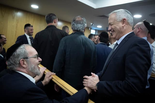 יו"ר יהדות התורה ח"כ אשר על פרישת גנץ: "הוא מענטש, הידידות אינה תלויה בגושים"