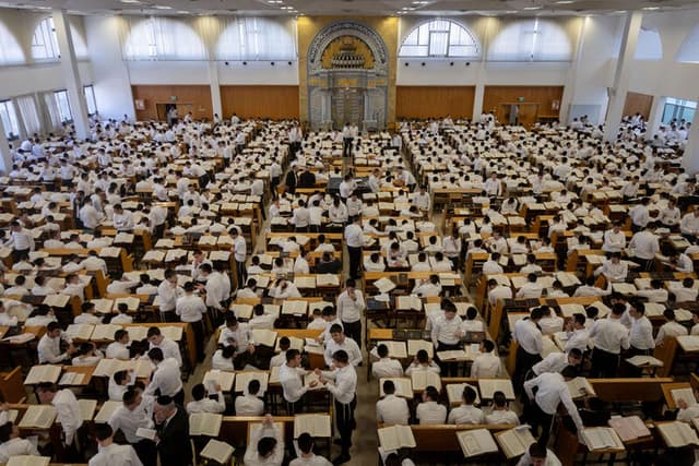 הקונספציה שלא מתה: רוצים לנצח וגם לפרק את עולם התורה / דעה