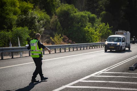 שפרעם: נהג שלא הוציא רישיון נהיגה מעולם התחזה לאחיו ונעצר