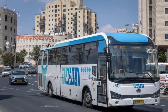 רכישה ענקית בתחבורה הציבורית: דן חתמה על הסכם לרכישת חברת תנופה בכ-150 מיליון שקל