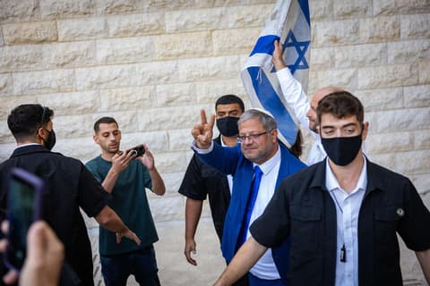 סערה בימין בעקבות החלטת שופטי העליון: "יש שופטים באל קודס"