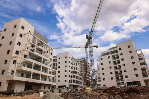 קבוצת רכישה לדוגמה: משרד ב-100 אלף שקל בעפולה, או: איך להפוך חלום לסיוט