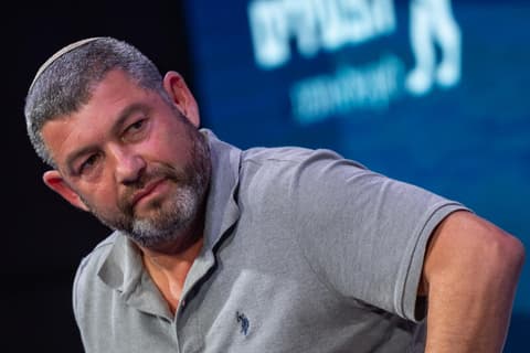 בליכוד מתקיפים את עופר וינטר: "ייקח את קולות הימין ויעביר אותם לממשלת שמאל"