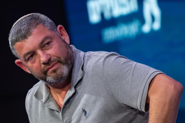 בליכוד מתקיפים את עופר וינטר: "ייקח את קולות הימין ויעביר אותם לממשלת שמאל"