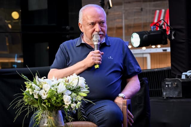 ליברמן לשותפיו: "תפסיקו לתכנן את ההפסד, התחילו לתכנן ניצחון"
