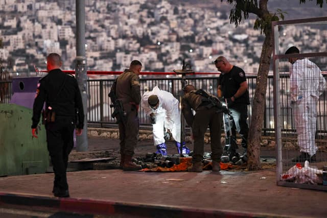 פחי אשפה אינם משחק ולא כלי בהפגנות / דעה