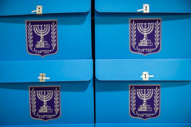 נתניהו וסמוטריץ': כ-2,000 משקיפים יוצבו בקלפיות במגזר הערבי למניעת זיופים