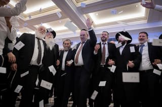 לראשונה בכל הערים החרדיות: יהדות התורה עוקפת את ש"ס בספירת נתוני האמת