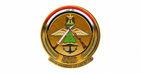 وزير الدفاع يكرّم مقاتلي الفوج الأول في الفرقة 16 لتسليمهم أموالاً عُثر عليها بعد حادث