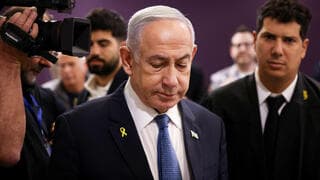 משפחות שכולות דורשות לחקור את נתניהו: "ניסה להרחיק עצמו מהטבח, במידע מטעה"