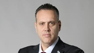 הביקורת על מיקי זוהר: "שיחק לידיים של יוצרי נז"א"