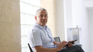 ובובה מרוקאית על חוט זה פחות נורא?