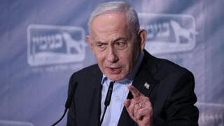 שולל את המילה, שומר את העלילה