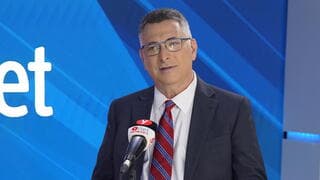 מחטף הבחירות של סער, שימנה 12 שגרירים: "מריח רע"