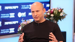 "נכריז על מצב חירום מדיני": מתקפת בנט על נתניהו - והתוכניות לאחרי הבחירות