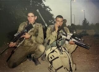מסלול ההמראה משלדג