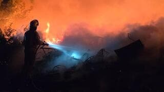 20 צוותים הוזעקו: שריפה גדולה ליד יערות הכרמל, תושבים הונחו להסתגר בבתים
