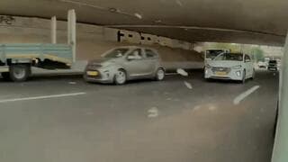 סכנת מוות באיילון: אבנים הושלכו מגשר על מכוניות | תיעוד