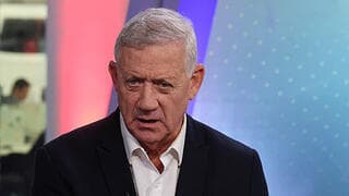 גנץ מזהיר את איזנקוט: ליברמן ובנט ידרשו את ראשות הממשלה, עם המפלגות הערביות