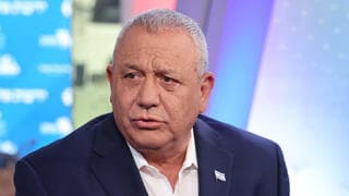 המסר של איזנקוט לבנט וליברמן: מועמד אחר ירכיב ממשלה? "מי שבונה על זה לא מכיר אותי מספיק טוב"