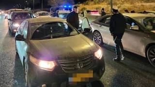 צוות טקילה הוקפץ, החשודים נעצרו - אך כעת נבדק: המעצר בכביש 1 החל בדיווח שקר